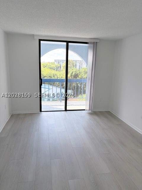 9460 Fontainebleau Blvd 529, Miami FL - photo 7 of 43