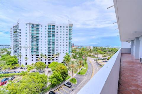 7904 West Dr 810, North Bay Village FL - photo 23 of 30