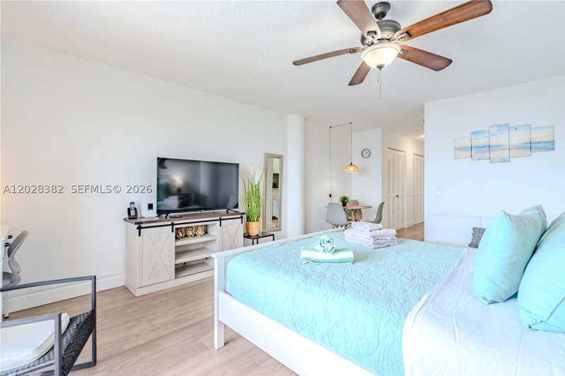 0 bedroom Condominium at 7904 West Dr 810, Bayshore Yacht & Tennis, North Bay Village — photo 4
