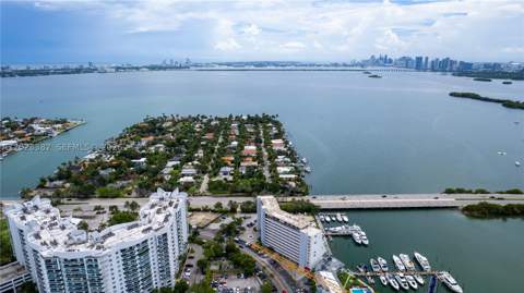 7904 West Dr 810, North Bay Village FL - photo 8 of 30
