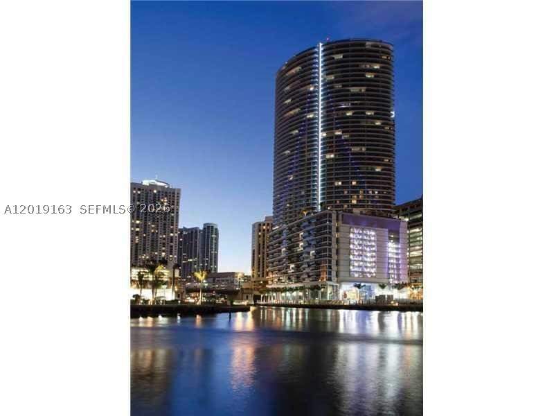 2 bedroom Condominium at 200 Biscayne Boulevard Way 4904, Epic West Condo, Miami — photo 3