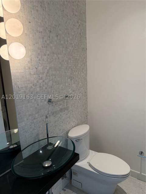 200 Biscayne Boulevard Way 4904, Miami FL - photo 8 of 28
