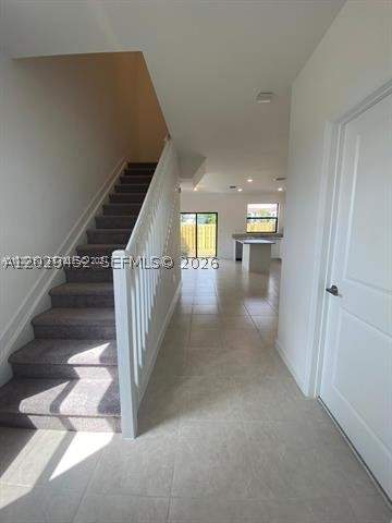 593 NE 208th Ter, Miami FL - photo 11 of 40