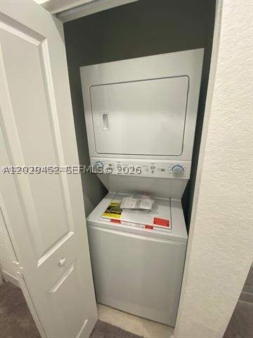 593 NE 208th Ter, Miami FL - photo 24 of 40