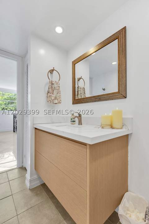 16518 NE 26th Ave 202, North Miami Beach FL - photo 17 of 37