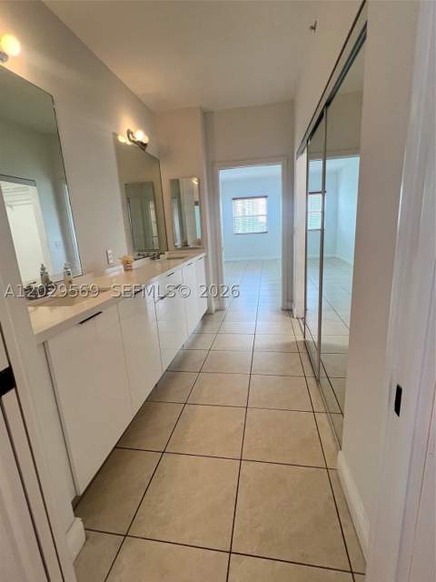 10750 NW 66th St 401, Doral FL - photo 18 of 31