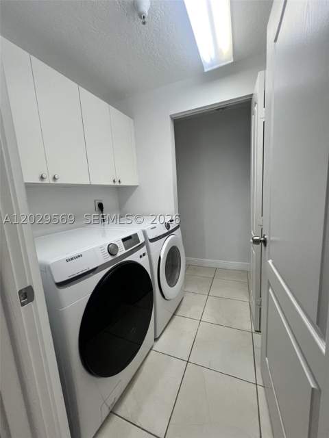 10750 NW 66th St 401, Doral FL - photo 24 of 31