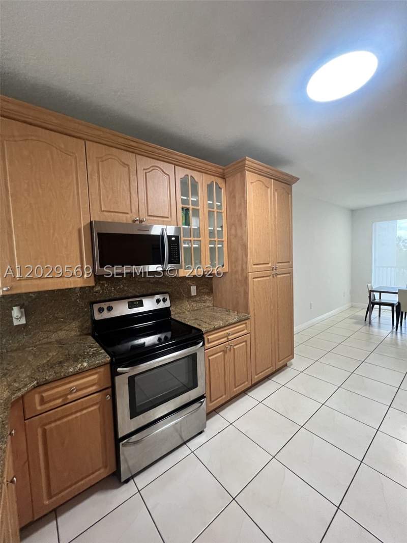 3 bedroom Condominium at 10750 NW 66th St 401, Captiva Condo B, Doral — photo 5