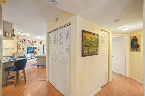 21300 San Simeon Way N5, Miami FL - photo 16 of 25