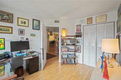 21300 San Simeon Way N5, Miami FL - photo 7 of 25