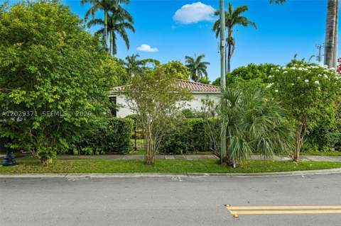 455 W Dilido Dr, Miami Beach FL - photo 17 of 31