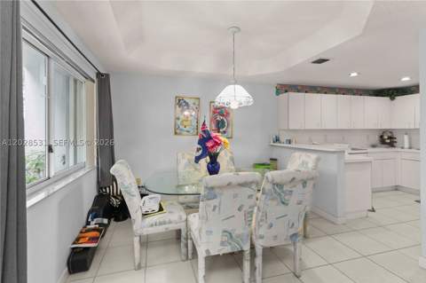 11468 NW 50th Ter, Doral FL - photo 7 of 26