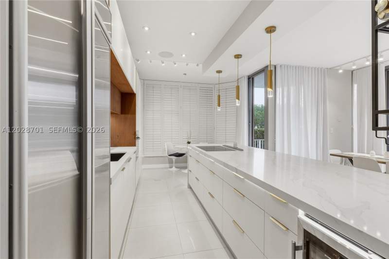 2 bedroom Condominium at 3500 Mystic Pointe Dr 104, Mystic Pointe At Aventura, Aventura — photo 5