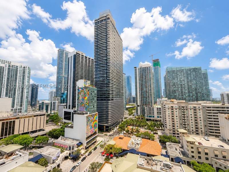 2 bedroom Condominium at 45 SW 9th St 1506, Brickell Heights East Con, Miami — photo 2