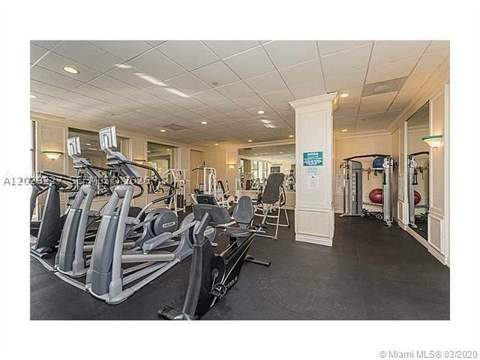 5700 Collins Ave 8K, Miami Beach FL - photo 17 of 23