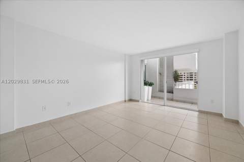 199 Ocean Lane Dr 911, Key Biscayne FL - photo 16 of 25