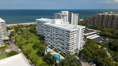 199 Ocean Lane Dr 911, Key Biscayne FL - photo 24 of 25