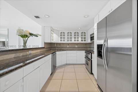 199 Ocean Lane Dr 911, Key Biscayne FL - photo 8 of 25