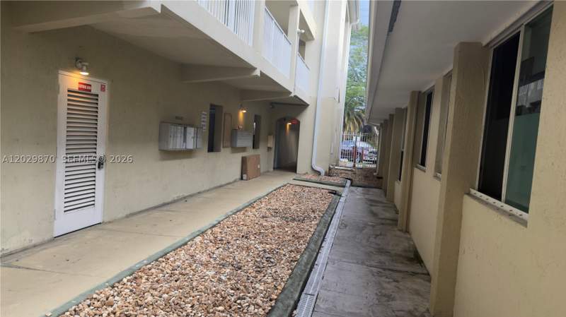 1 bedroom Condominium at 1025 SW 7th Ave 6, Havanah Roads Condo, Miami — photo 4