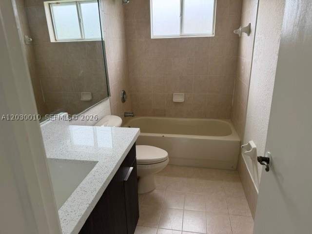 4 bedroom SingleFamilyResidence at 706 SE 14th Ave, Tennessee Estates, Homestead — photo 4