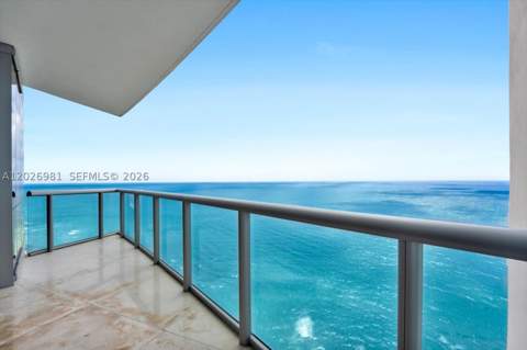 17121 Collins Ave 3905, Sunny Isles Beach FL - photo 7 of 37