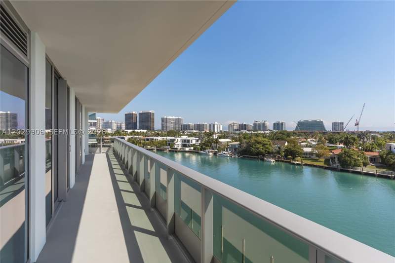 3 bedroom Condominium at 9201 E Bay Harbor Dr 603, Bay Harbor Island, Bay Harbor Islands — photo 4