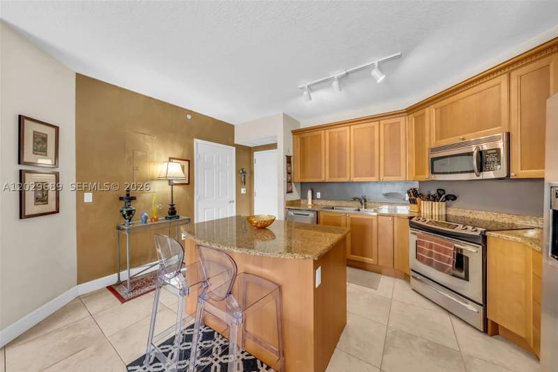 1 bedroom Condominium at 55 Merrick Way 709, 55 Merrick Condo, Coral Gables — photo 5