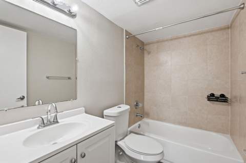 9360 Fontainebleau Boulevard Apt 310, Miami FL - photo 23 of 29