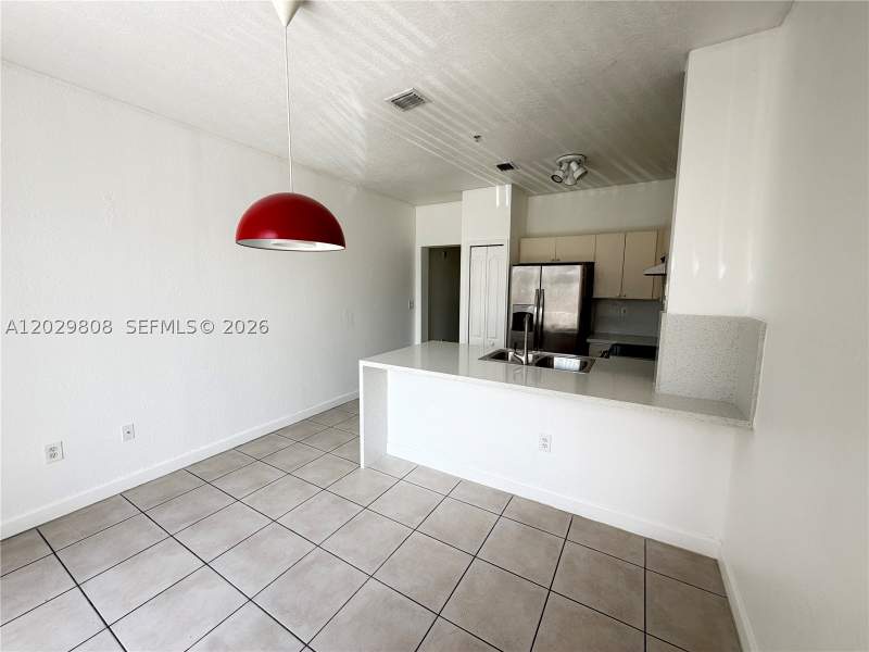 2 bedroom Condominium at 7080 NW 177th St 209-13, Shoma Homes At Country Cl, Hialeah — photo 3