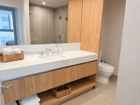 11 NE 6th St 1212, Miami FL - photo 6 of 21