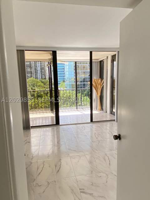 1925 Brickell Ave D610, Miami FL - photo 14 of 37