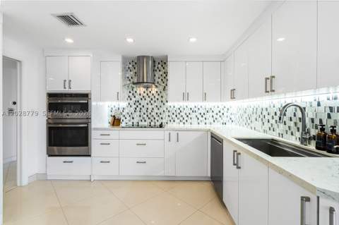 2800 Island Blvd 1605, Aventura FL - photo 12 of 33