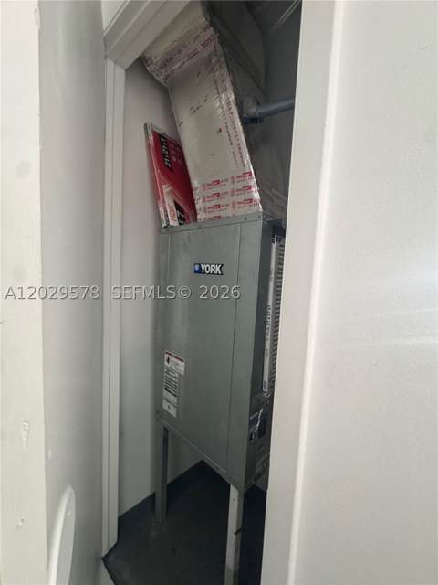 50 Biscayne Blvd 2707, Miami FL - photo 14 of 17
