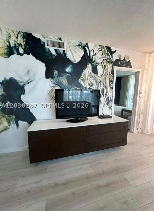 2 bedroom Condominium at 17315 Collins Ave 1406, Sole Condo, Sunny Isles Beach — photo 1