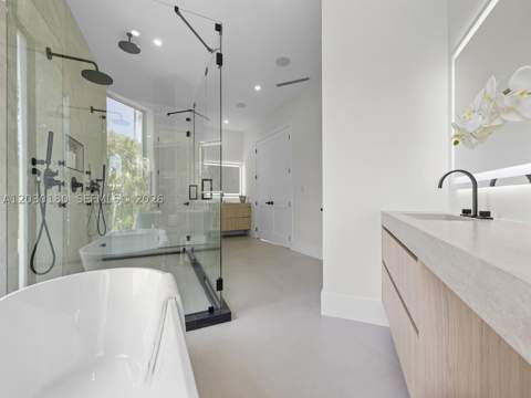 9530 SW 95th Ct, Miami FL - photo 17 of 24