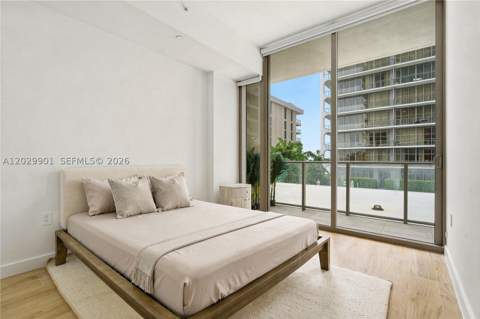 2678 Tigertail Ave 911, Miami FL - photo 11 of 34