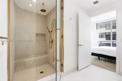 2678 Tigertail Ave 911, Miami FL - photo 8 of 34