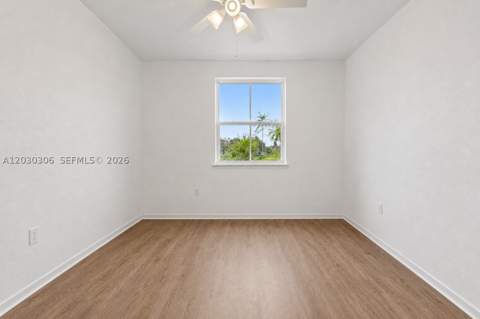 2390 SE 15th St, Homestead FL - photo 14 of 36