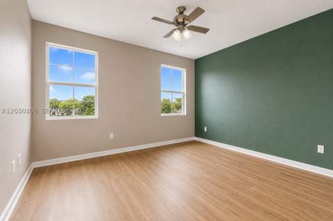 2390 SE 15th St, Homestead FL - photo 22 of 36