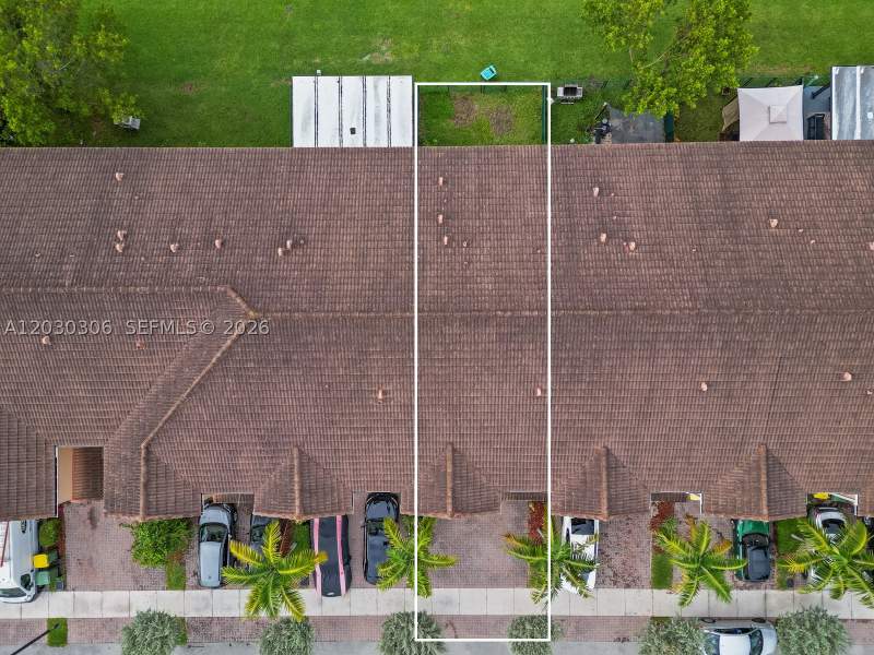 4 bedroom Townhouse at 2390 SE 15th St, Keys Garden, Homestead — photo 3