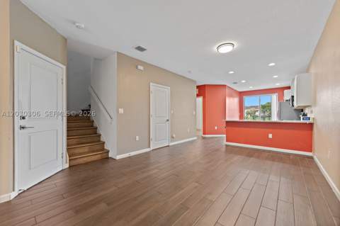 2390 SE 15th St, Homestead FL - photo 8 of 36