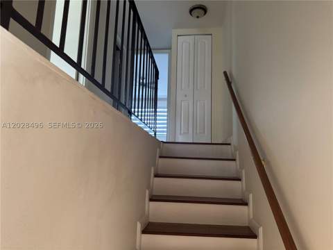 7033 NW 169th St, Hialeah FL - photo 20 of 28