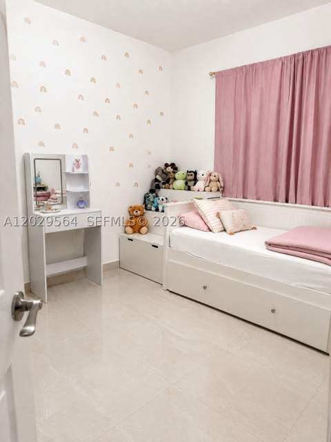 6540 NW 114th Ave 1408, Doral FL - photo 10 of 13