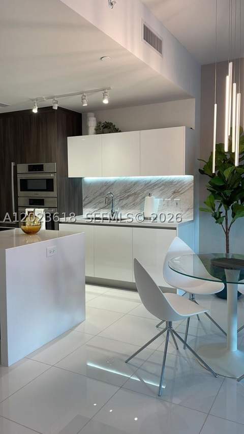 851 NE 1st Ave 1006, Miami FL - photo 10 of 24
