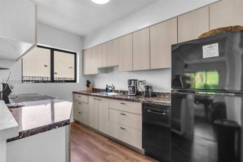 11534 NE 13th Ave, Miami FL - photo 9 of 44