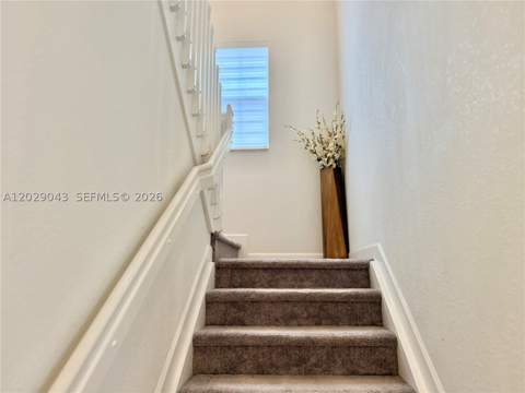 2462 NW 131st Cir, Miami FL - photo 10 of 41