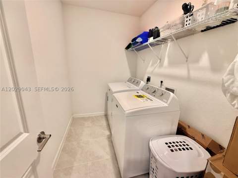 2462 NW 131st Cir, Miami FL - photo 19 of 41