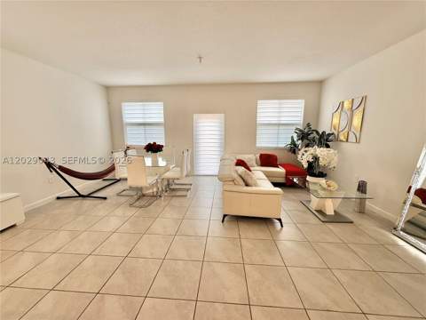 2462 NW 131st Cir, Miami FL - photo 8 of 41