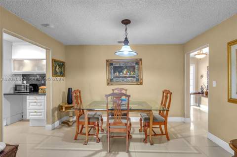 1320 SW 84th Ave, Miami FL - photo 9 of 44