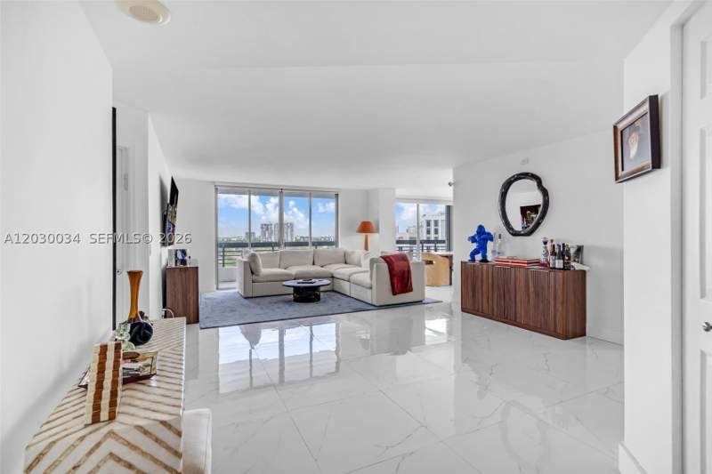 2 bedroom Condominium at 3500 Mystic Pointe Dr 1205, Mystic Pointe Tower 400 C, Aventura — photo 2